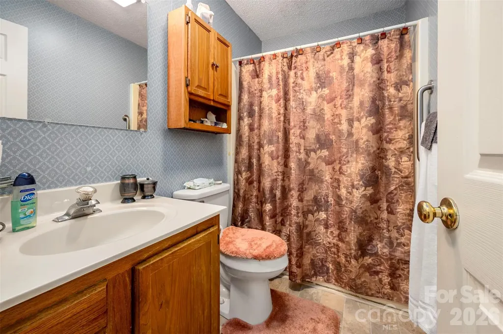 143 Big Springs Avenue Forest City NC 28043