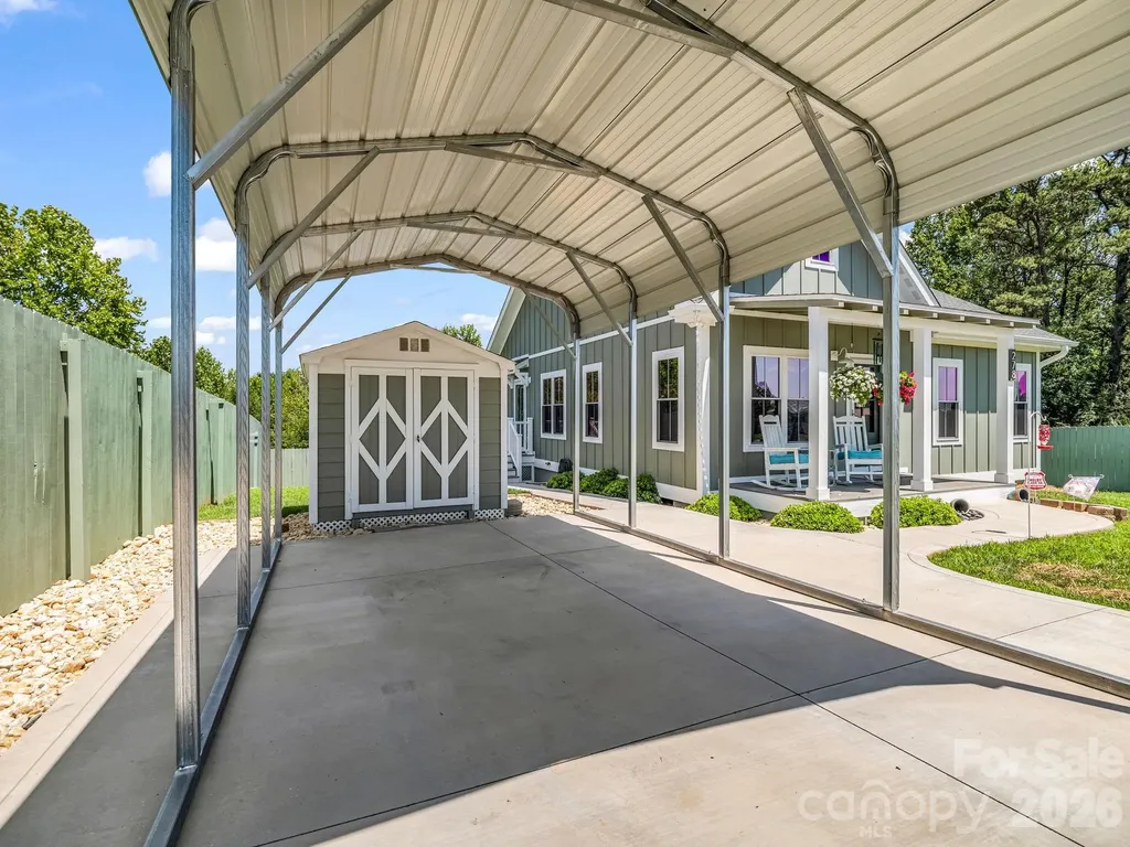 278 Right Prong Road Ellenboro NC 28040