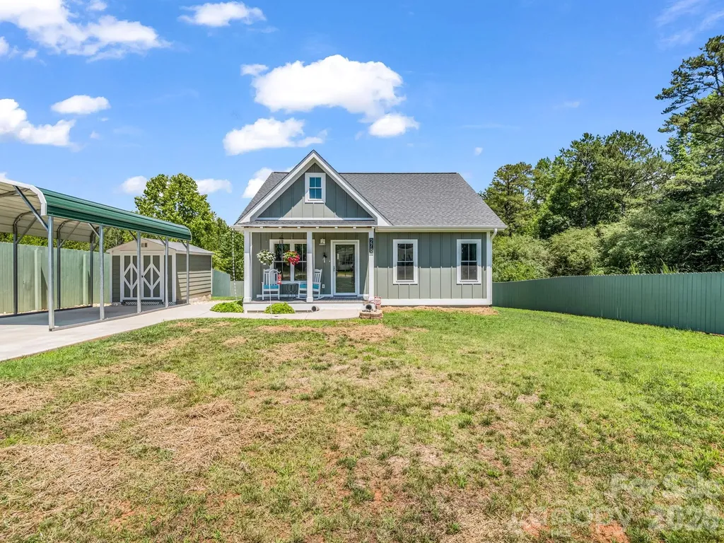 278 Right Prong Road Ellenboro NC 28040