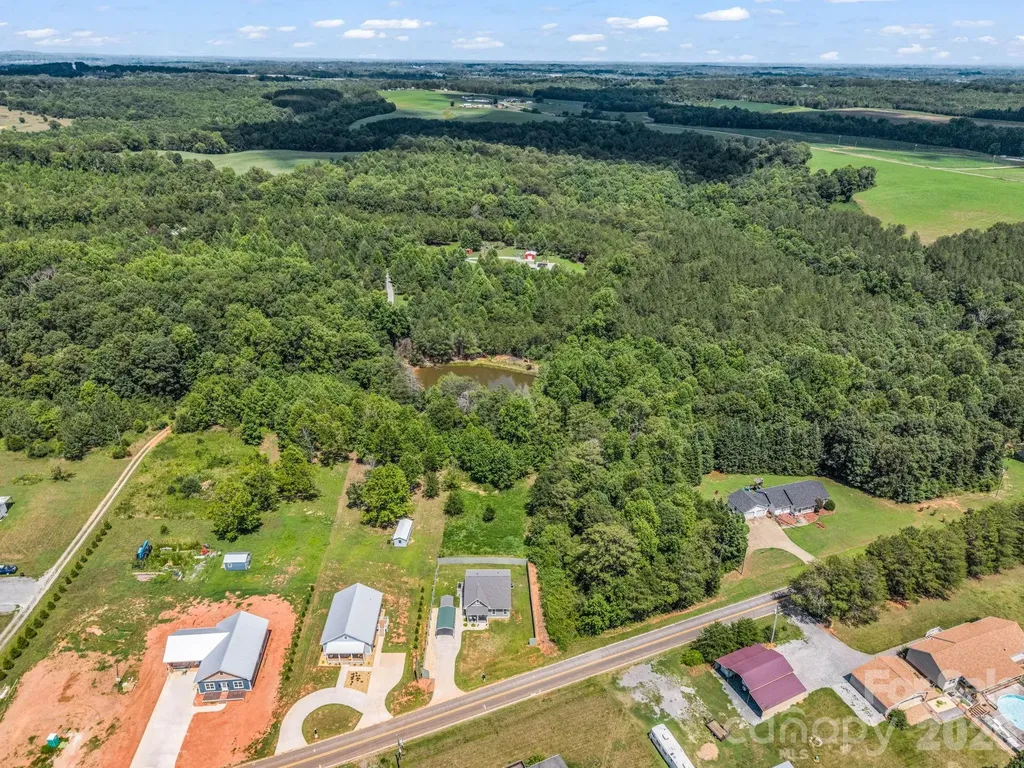 278 Right Prong Road Ellenboro NC 28040