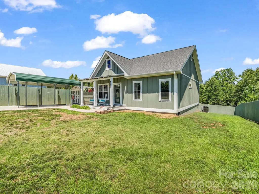 278 Right Prong Road Ellenboro NC 28040