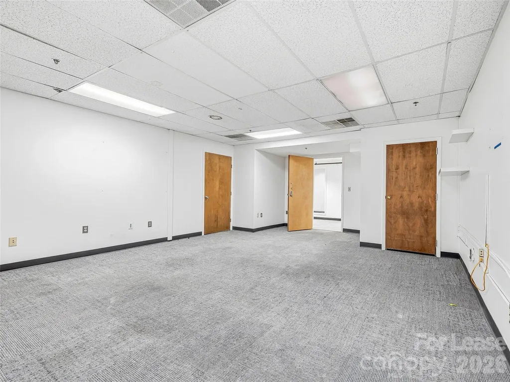 14 Ohenry Avenue Asheville NC 28801