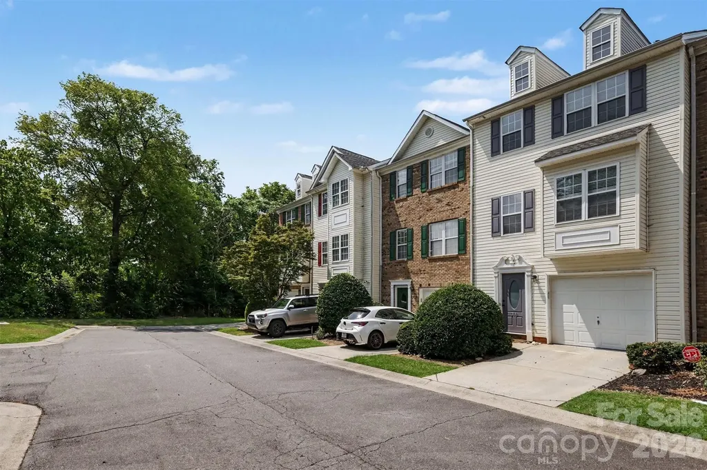 308 Langhorne Drive Mount Holly NC 28120