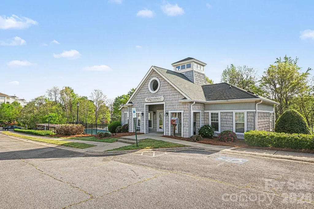 308 Langhorne Drive Mount Holly NC 28120