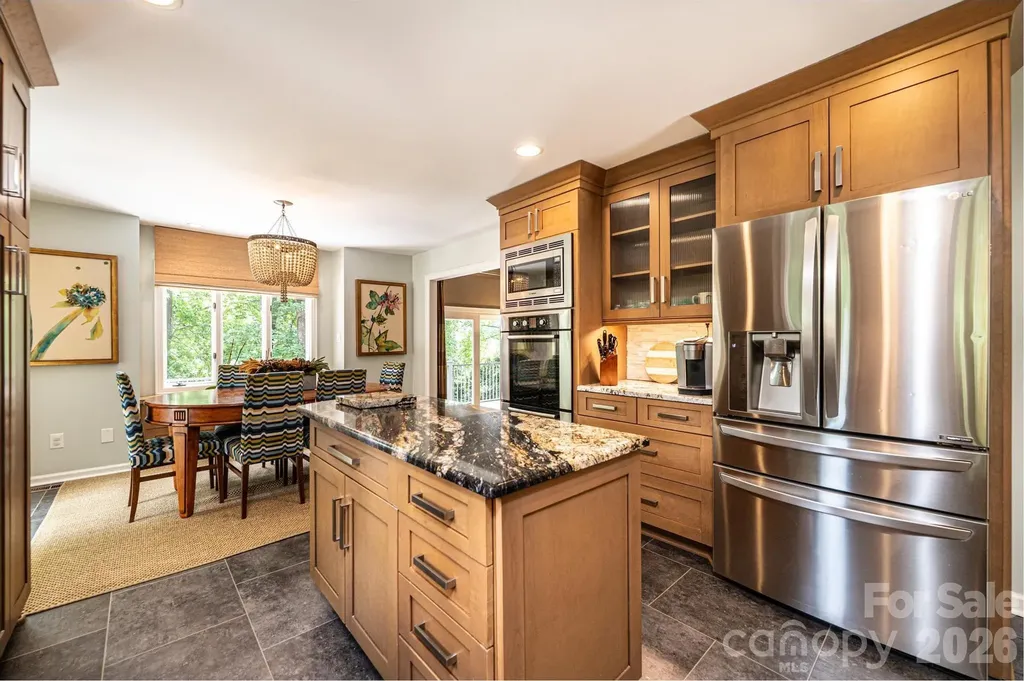 2028 10th Street Boulevard NW Hickory NC 28601
