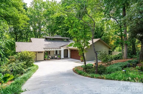 2028 10th Street Boulevard NW Hickory NC 28601