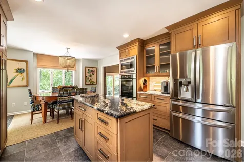 2028 10th Street Boulevard NW Hickory NC 28601