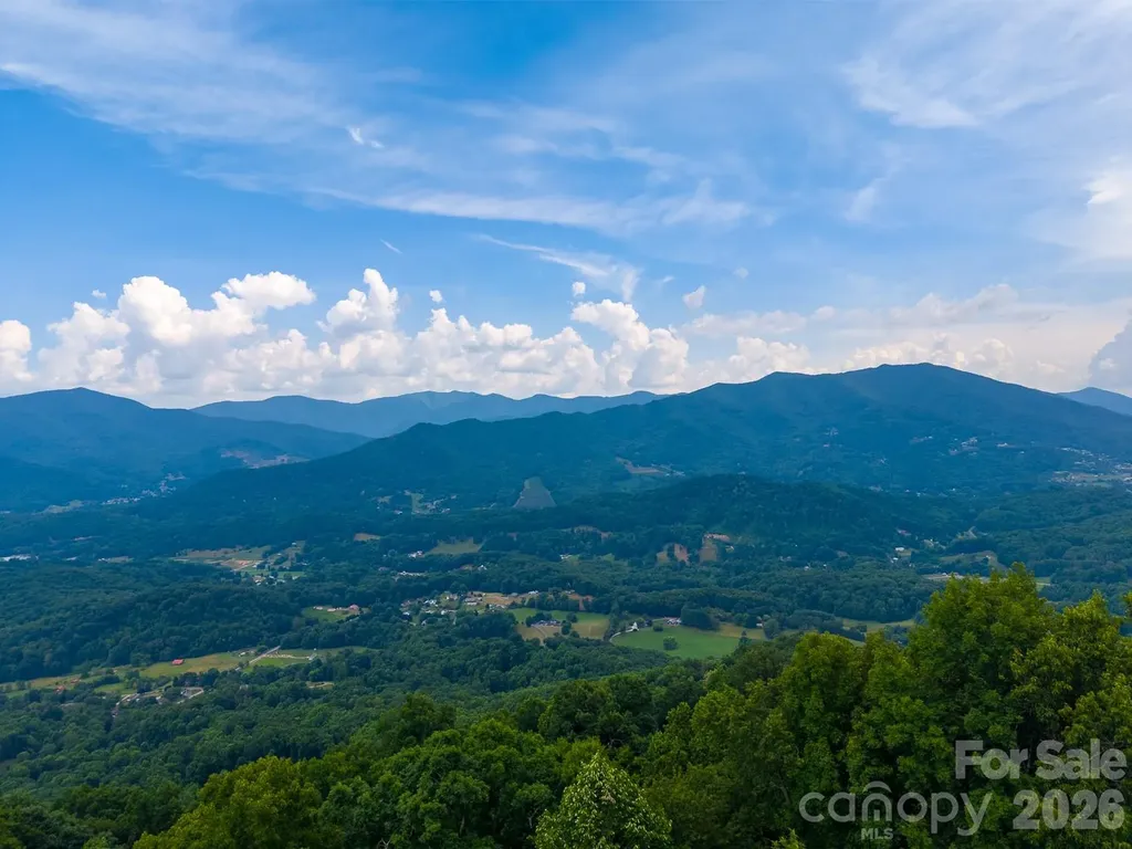 760 Woody Lane Waynesville NC 28786