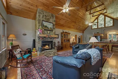 760 Woody Lane Waynesville NC 28786