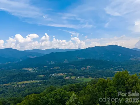 760 Woody Lane Waynesville NC 28786