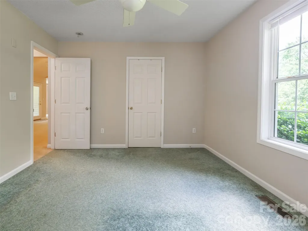69 Mountain Ridge Lane Fletcher NC 28732