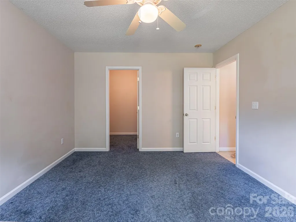 69 Mountain Ridge Lane Fletcher NC 28732