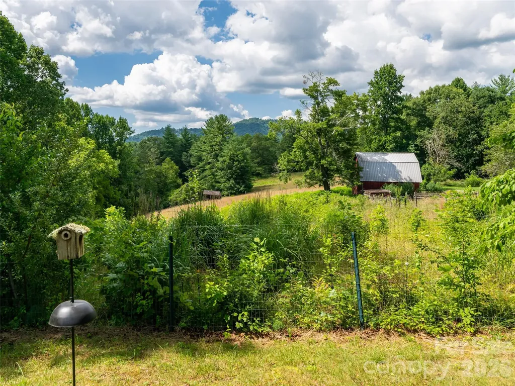 69 Mountain Ridge Lane Fletcher NC 28732