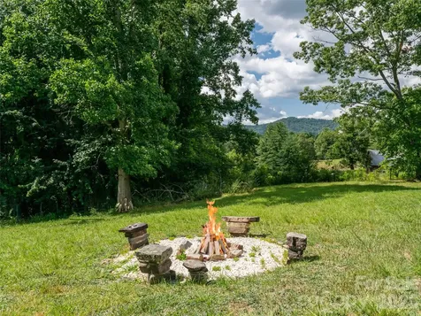 69 Mountain Ridge Lane Fletcher NC 28732