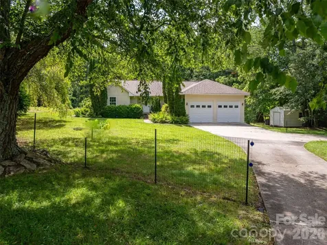 69 Mountain Ridge Lane Fletcher NC 28732