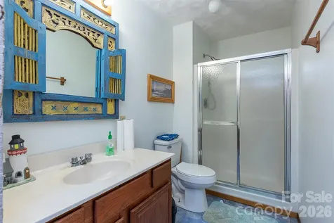 35 Upper Moffitt Road Asheville NC 28805
