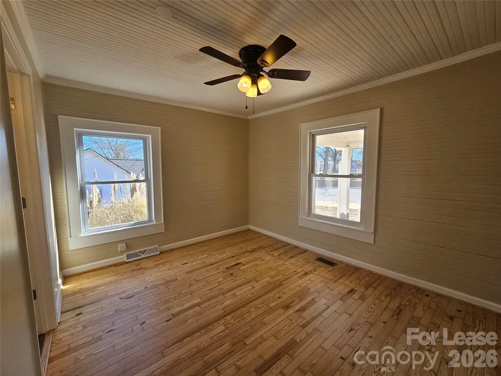 208 W Main Street Lawndale NC 28090