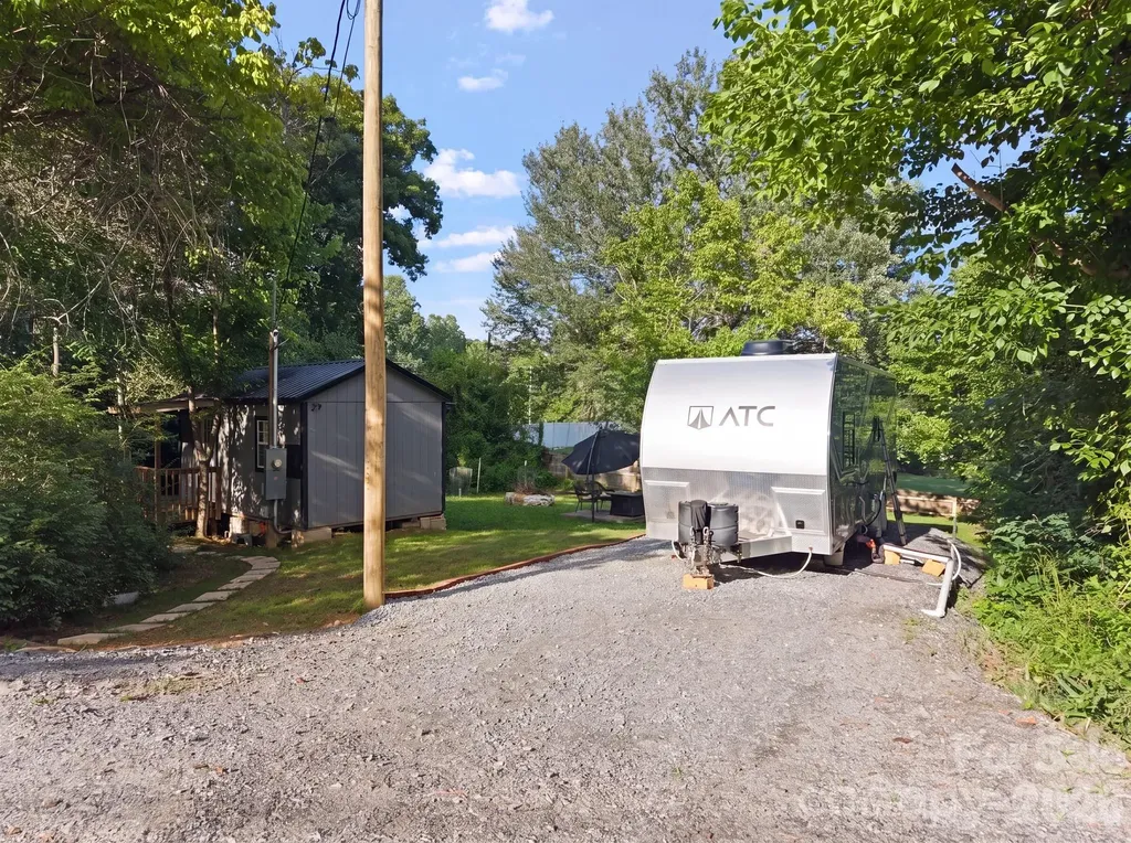 29 Logan Lane Fletcher NC 28732
