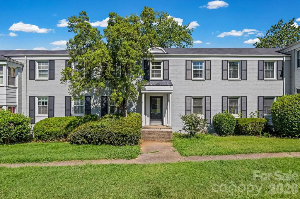 419 Wakefield Drive Charlotte NC 28209