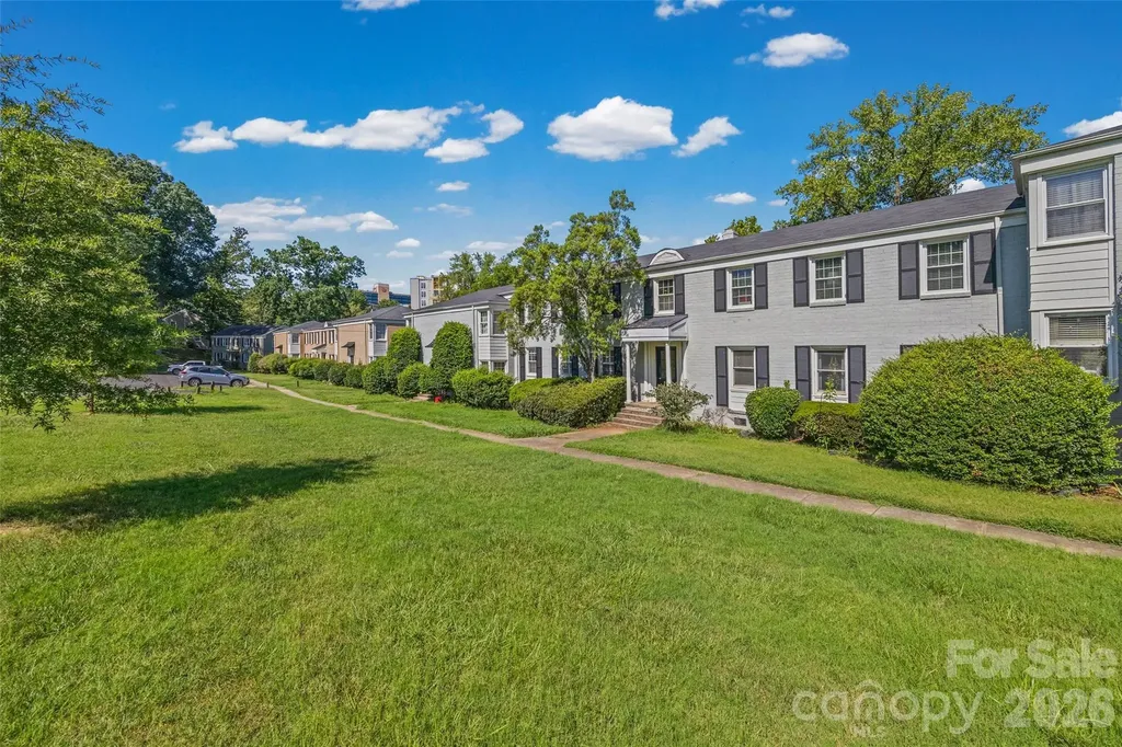 419 Wakefield Drive Charlotte NC 28209