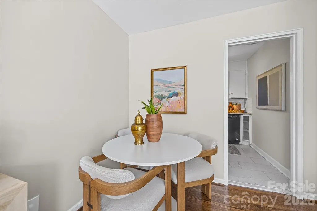 419 Wakefield Drive Charlotte NC 28209