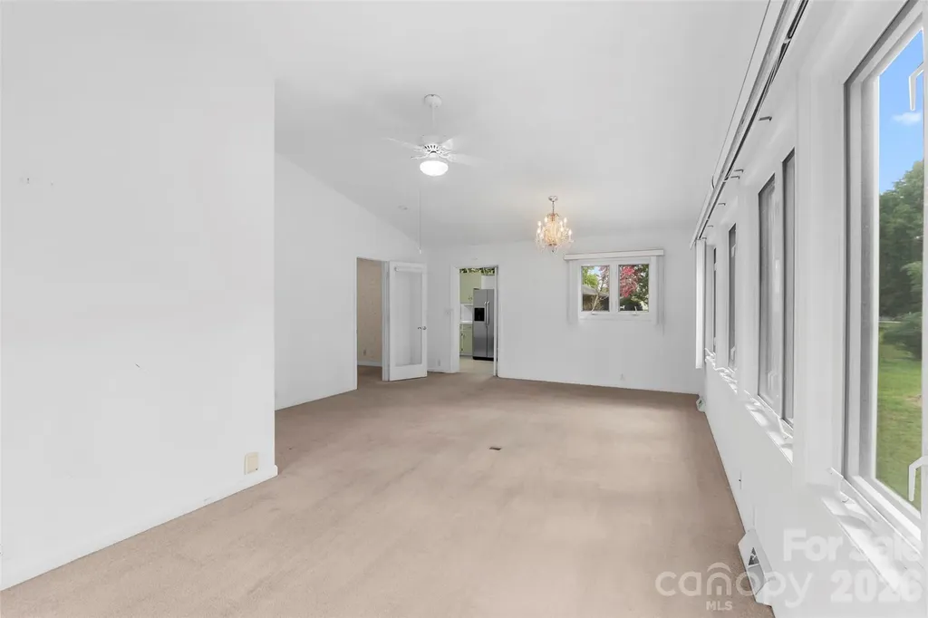 603 Duke Street Thomasville NC 27360