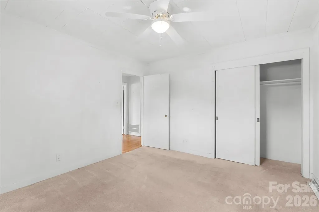 603 Duke Street Thomasville NC 27360
