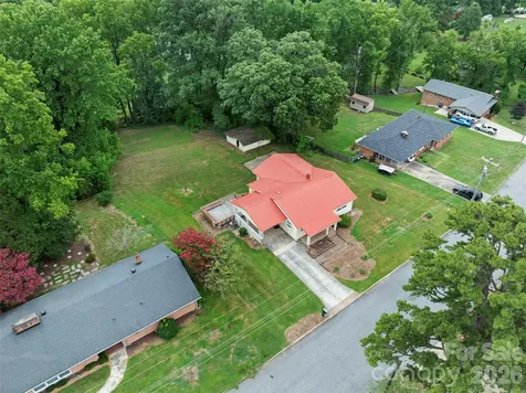 603 Duke Street Thomasville NC 27360