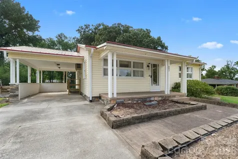 603 Duke Street Thomasville NC 27360