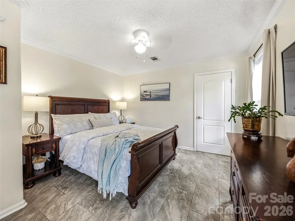 144 Hanover Street Asheville NC 28806