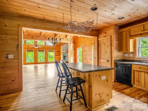 160 Sweetwater Ridge Road Balsam Grove NC 28708