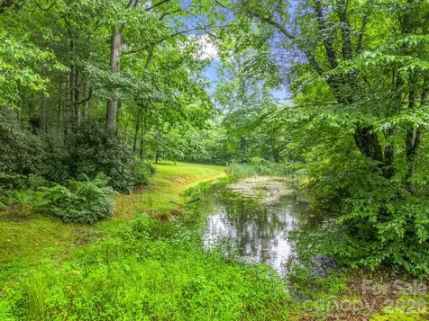 160 Sweetwater Ridge Road Balsam Grove NC 28708