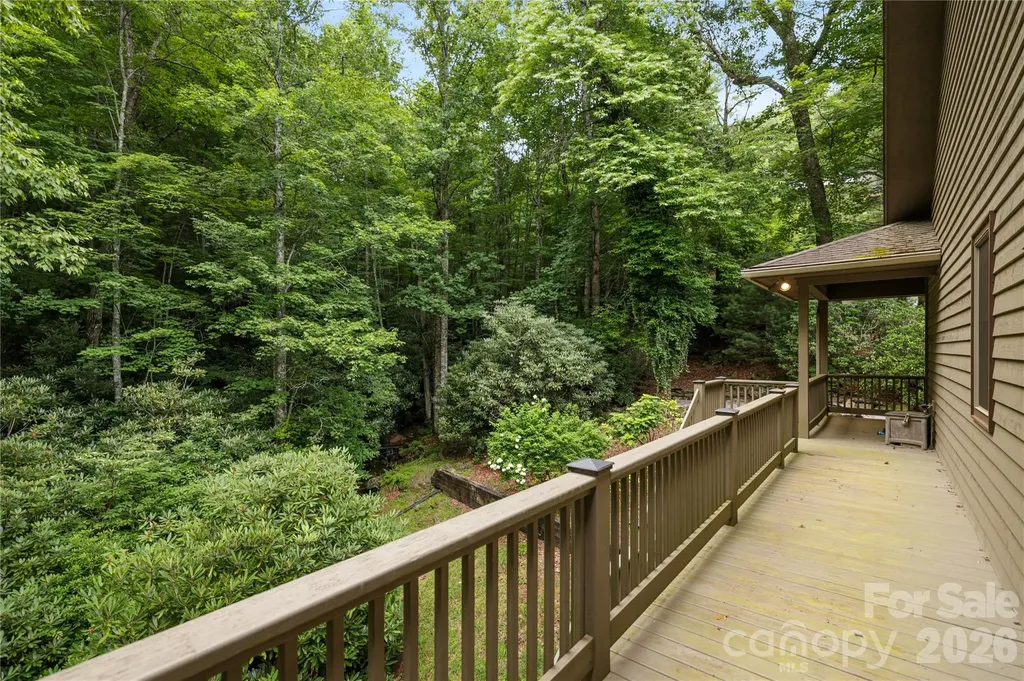 911 Buckberry Drive N Sapphire NC 28774