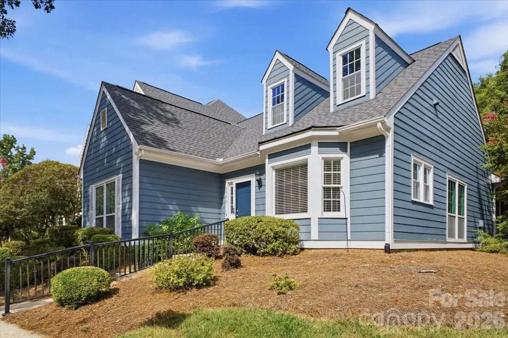 5909 Fitzwilliams Lane Charlotte NC 28270