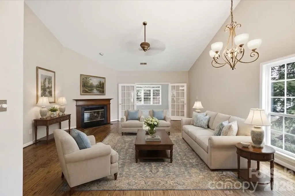 5909 Fitzwilliams Lane Charlotte NC 28270