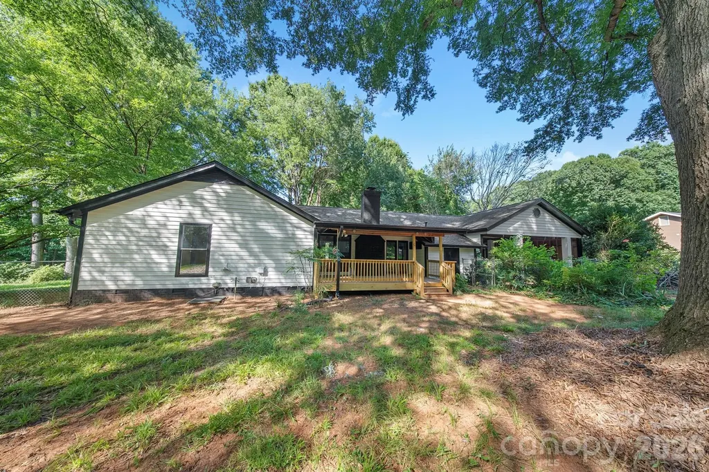 4739 Squirrel Nest Lane Charlotte NC 28227