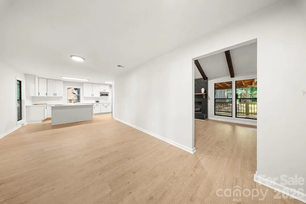 4739 Squirrel Nest Lane Charlotte NC 28227