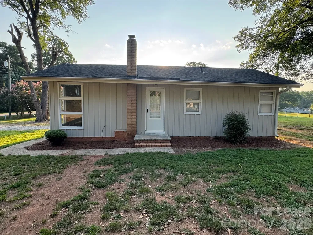 124 Roxie Lane Belmont NC 28012