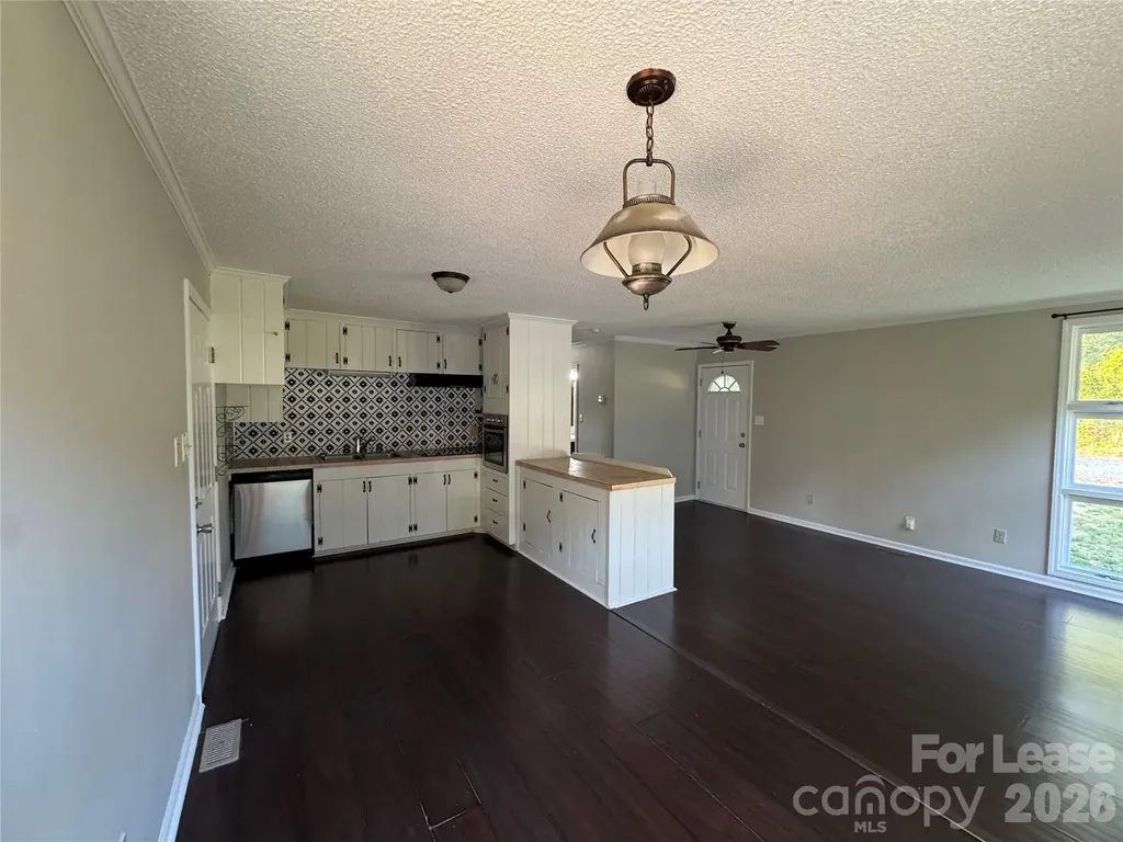 124 Roxie Lane Belmont NC 28012
