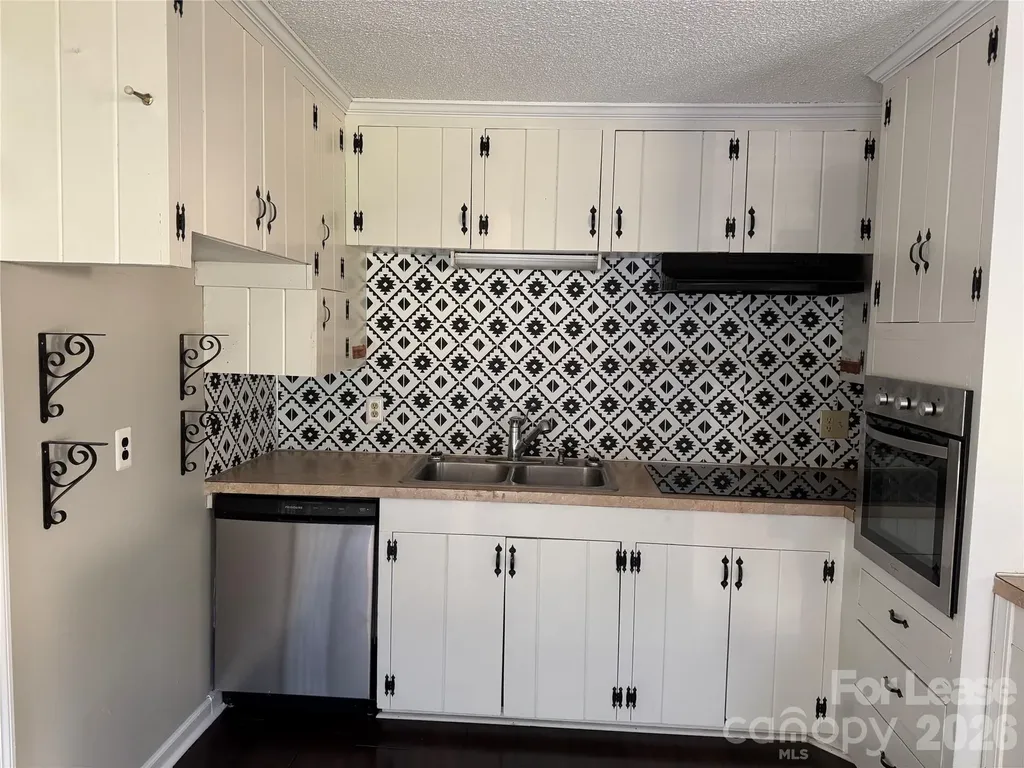 124 Roxie Lane Belmont NC 28012