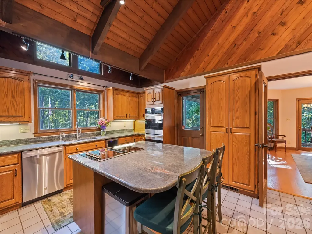 58 Sedgewood Court Fairview NC 28730