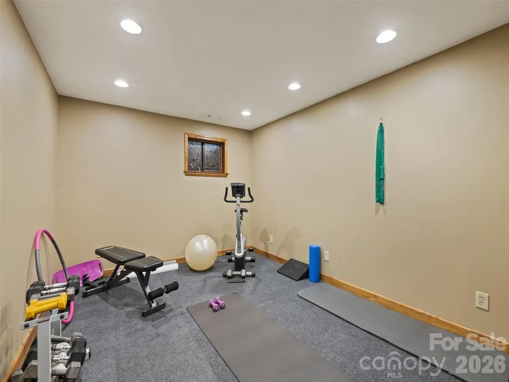 58 Sedgewood Court Fairview NC 28730