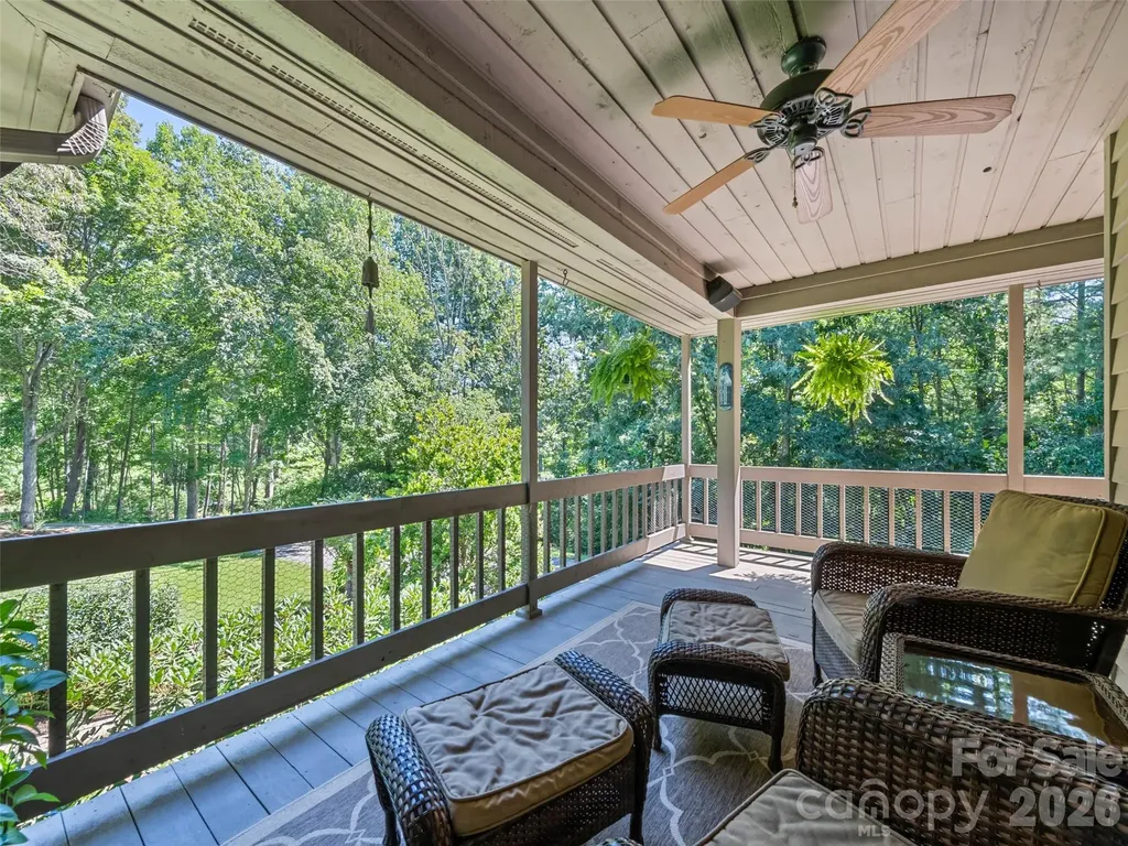58 Sedgewood Court Fairview NC 28730