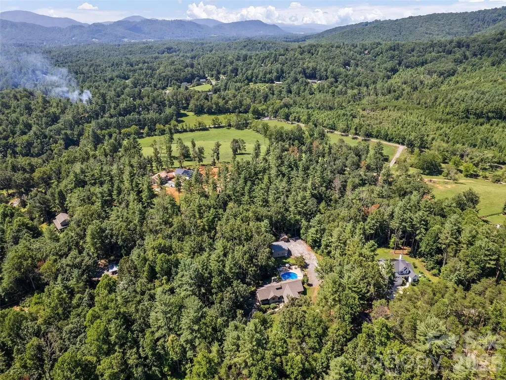 58 Sedgewood Court Fairview NC 28730
