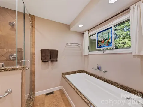 58 Sedgewood Court Fairview NC 28730
