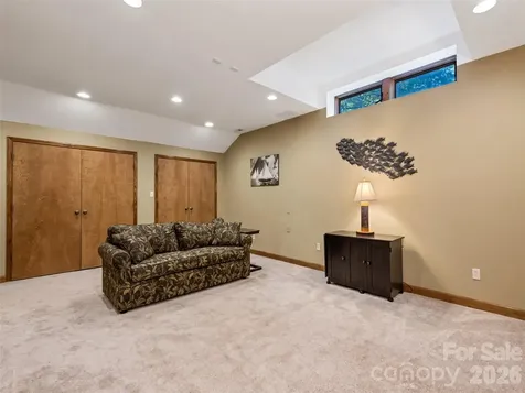 58 Sedgewood Court Fairview NC 28730