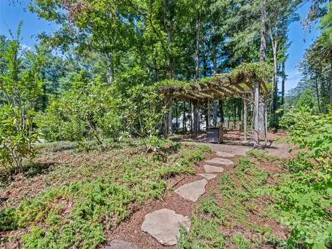 58 Sedgewood Court Fairview NC 28730
