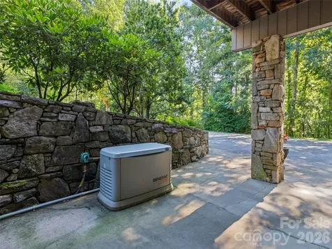 58 Sedgewood Court Fairview NC 28730