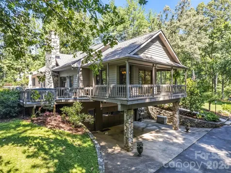 58 Sedgewood Court Fairview NC 28730