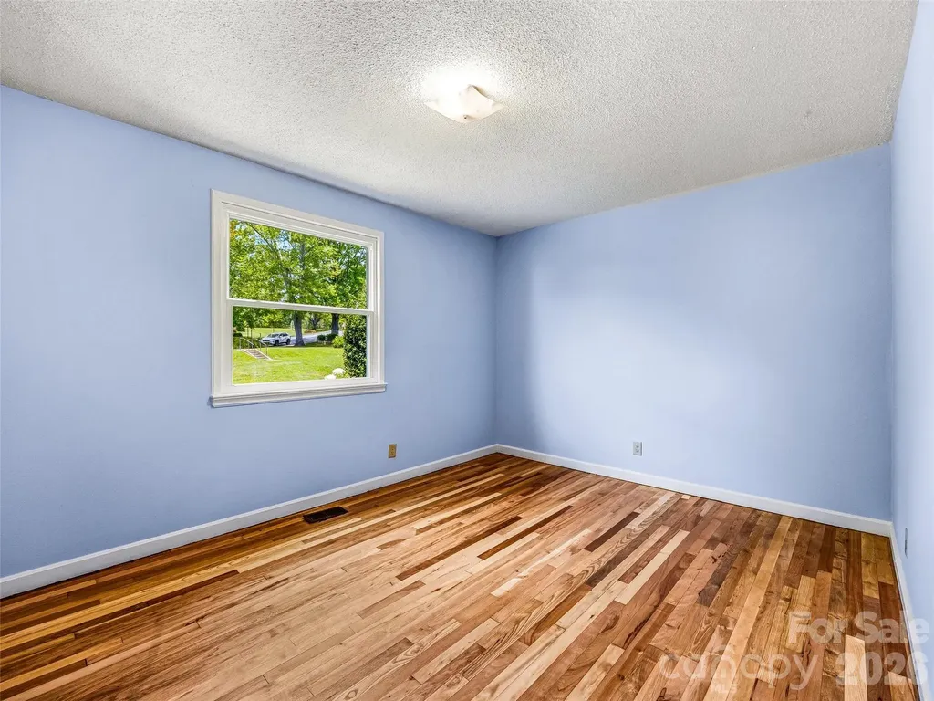 43 Trowbridge Lane Brevard NC 28712